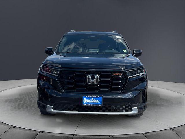 used 2023 Honda Pilot car, priced at $38,322