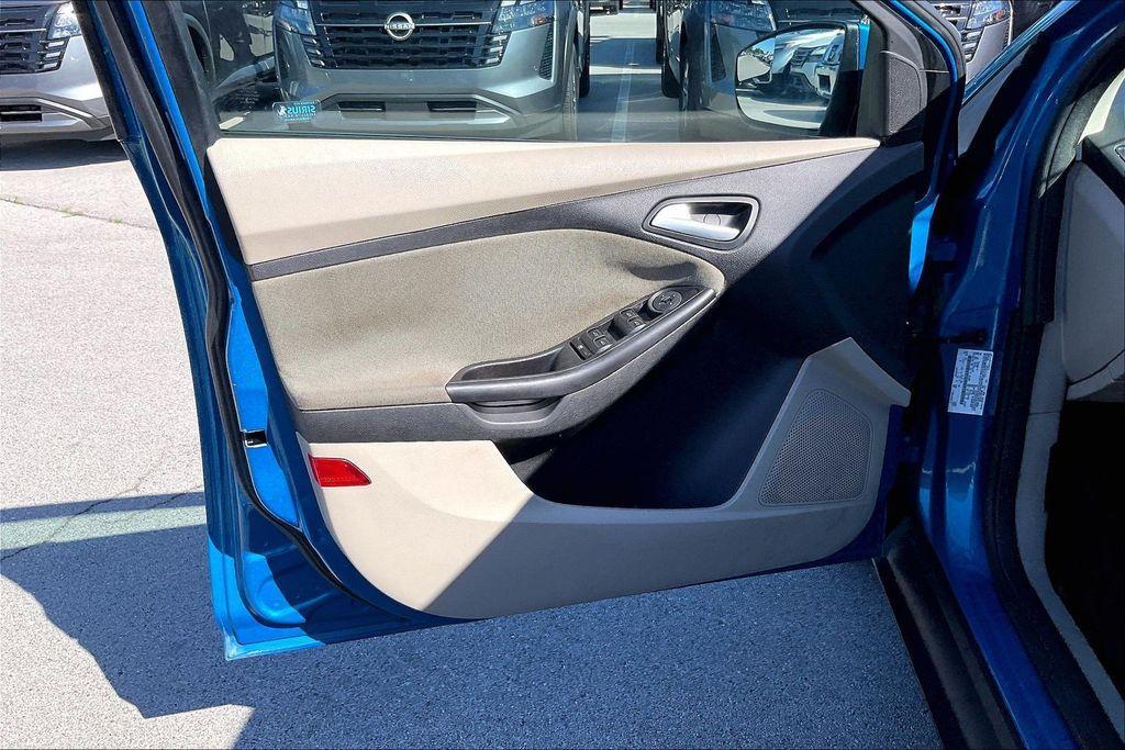 used 2013 Ford Focus car, priced at $5,876