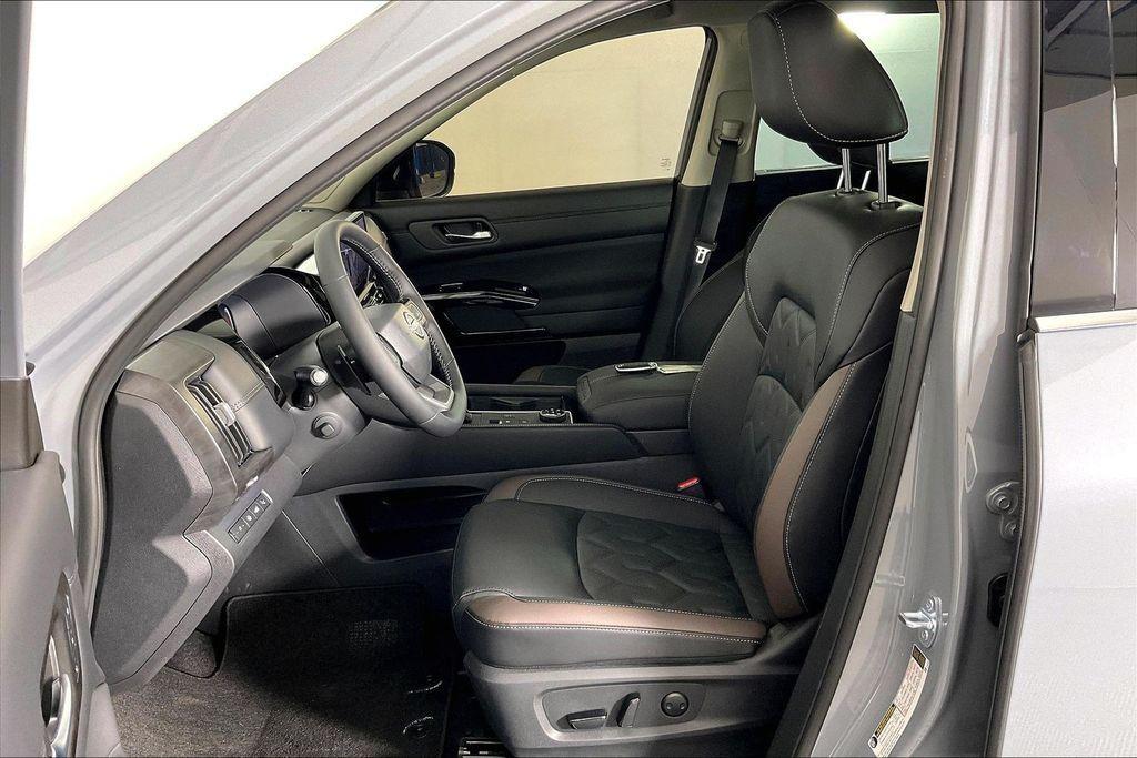 new 2026 Nissan Pathfinder car, priced at $50,640