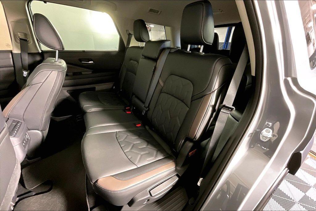 new 2026 Nissan Pathfinder car, priced at $50,640