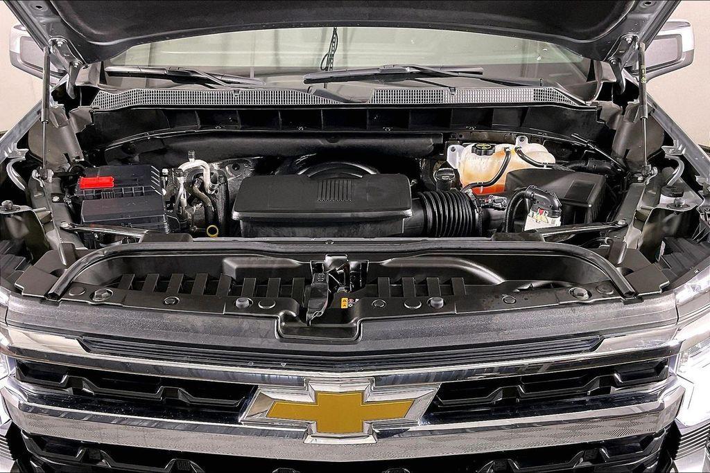 used 2025 Chevrolet Silverado 1500 car, priced at $39,995