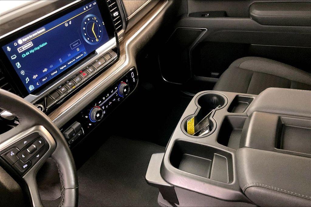 used 2025 Chevrolet Silverado 1500 car, priced at $39,995