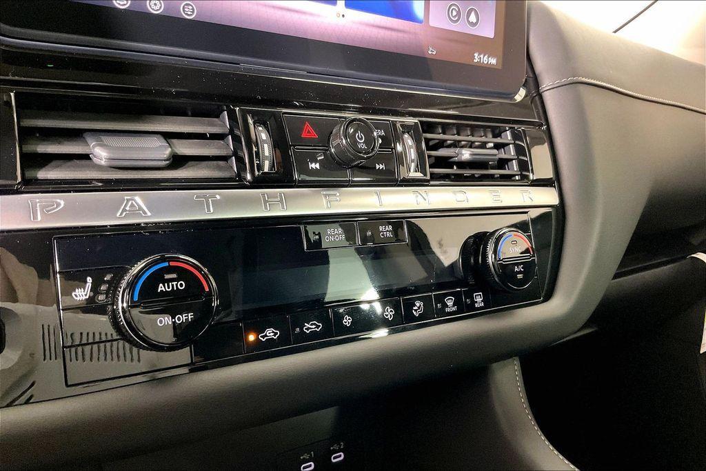 new 2026 Nissan Pathfinder car, priced at $41,023