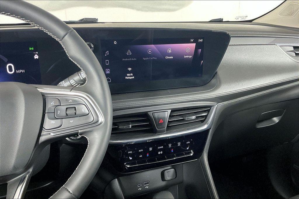 used 2025 Buick Encore GX car, priced at $28,877