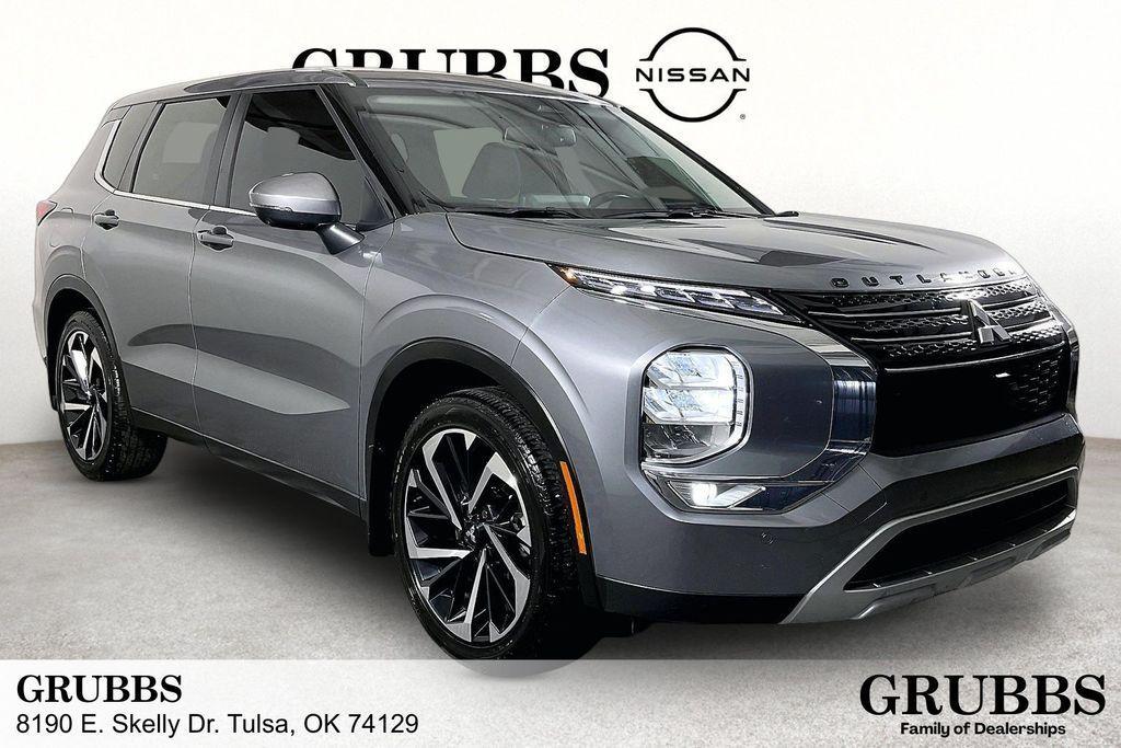 used 2024 Mitsubishi Outlander car, priced at $23,576