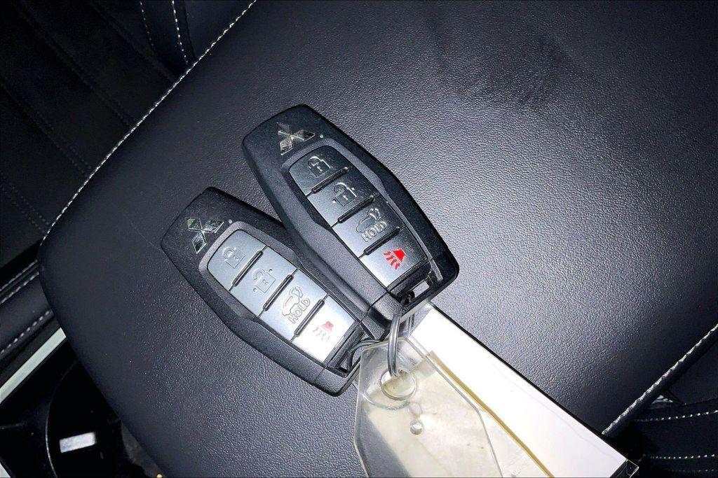 used 2024 Mitsubishi Outlander car, priced at $23,576