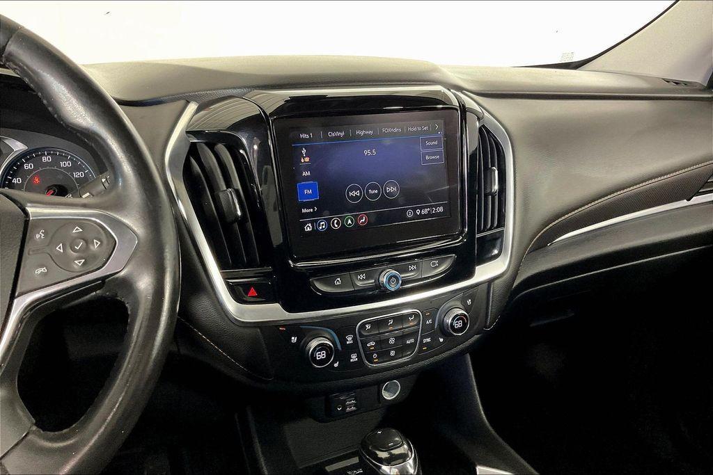 used 2020 Chevrolet Traverse car, priced at $23,977