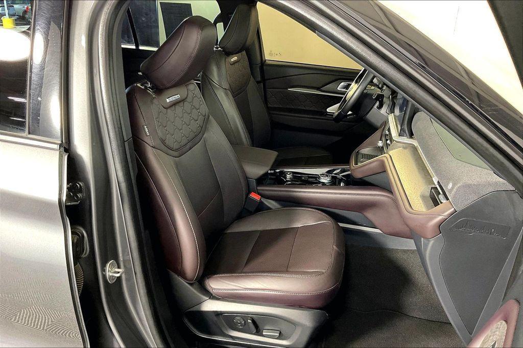 used 2025 Ford Explorer car, priced at $45,877