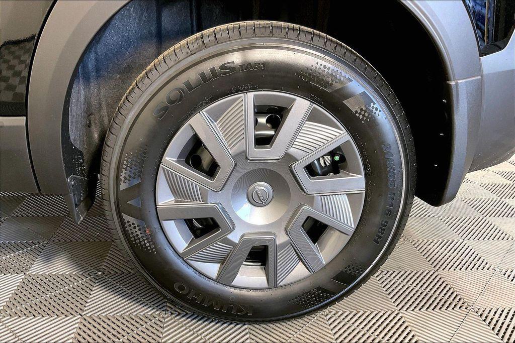 new 2026 Nissan Kicks car, priced at $23,072