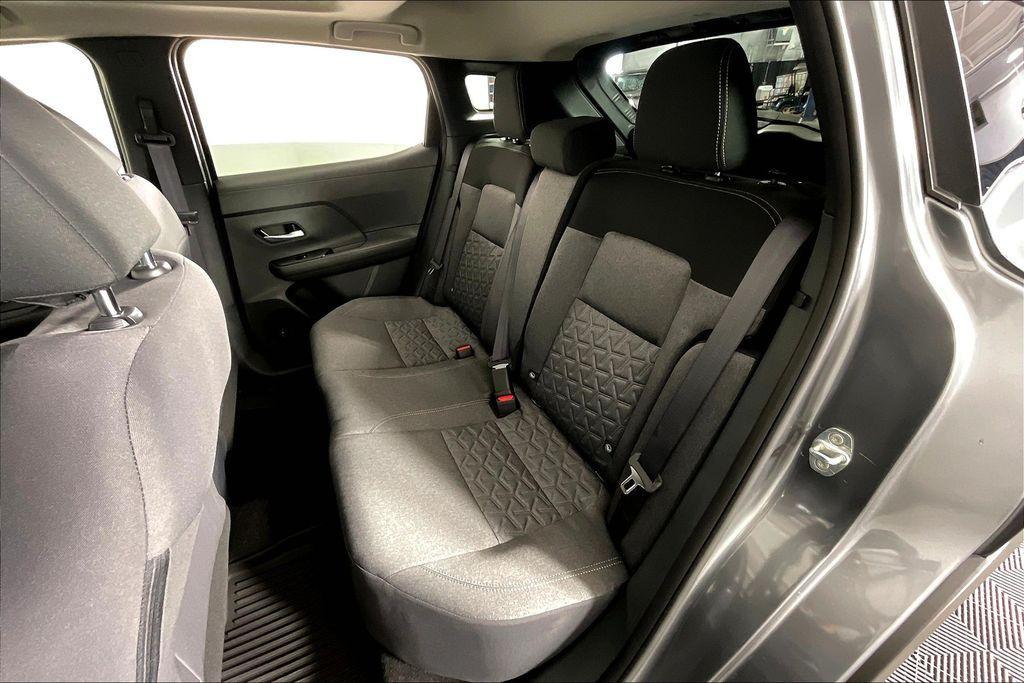 new 2025 Nissan Kicks car, priced at $23,701