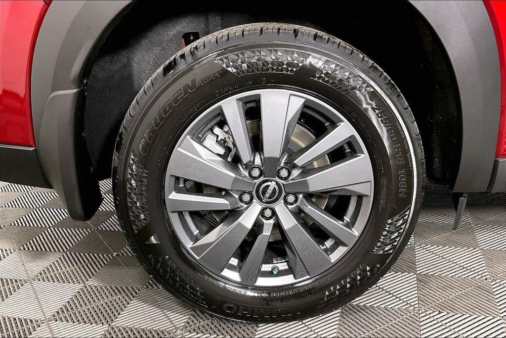 new 2026 Nissan Pathfinder car, priced at $39,163