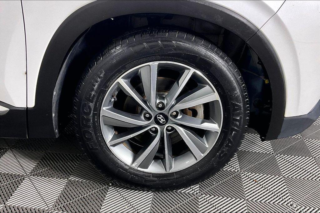used 2020 Hyundai Santa Fe car, priced at $10,896