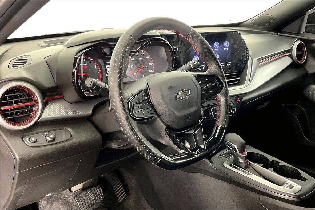 used 2025 Chevrolet Trax car, priced at $22,896