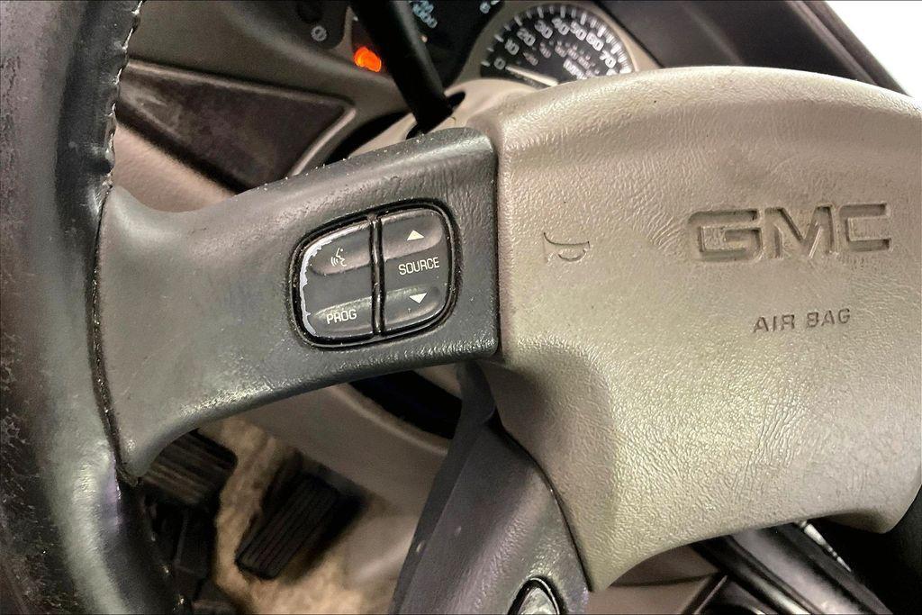 used 2003 GMC Yukon XL car, priced at $1,977