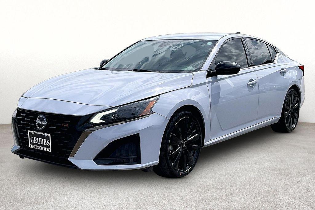 used 2023 Nissan Altima car, priced at $18,896