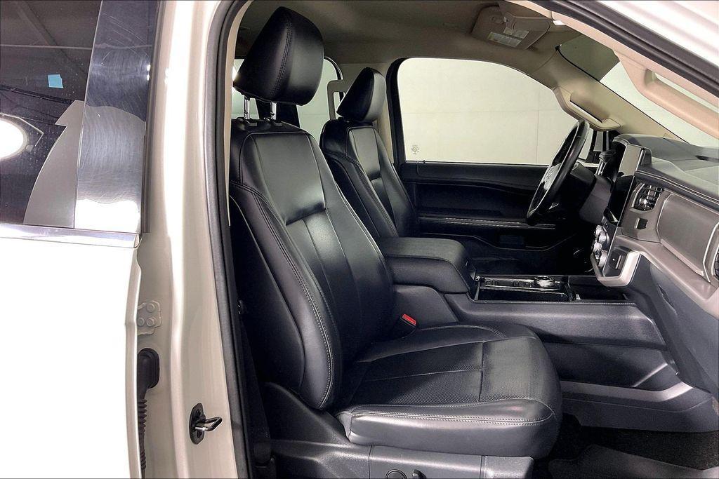 used 2022 Ford Expedition car, priced at $34,896