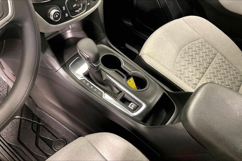 used 2024 Chevrolet Equinox car, priced at $21,877