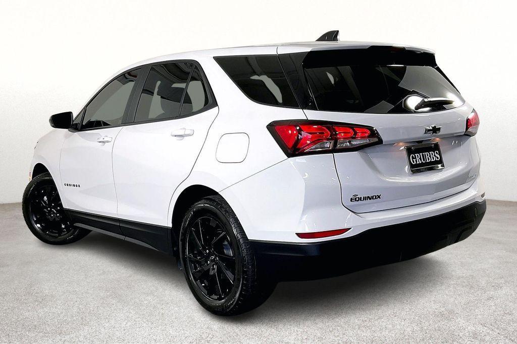 used 2024 Chevrolet Equinox car, priced at $21,477