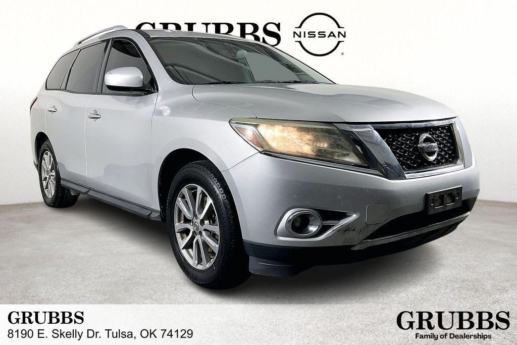 used 2015 Nissan Pathfinder car, priced at $3,997