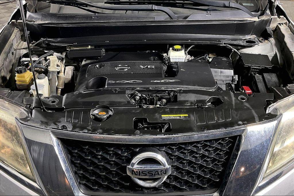 used 2015 Nissan Pathfinder car, priced at $3,997