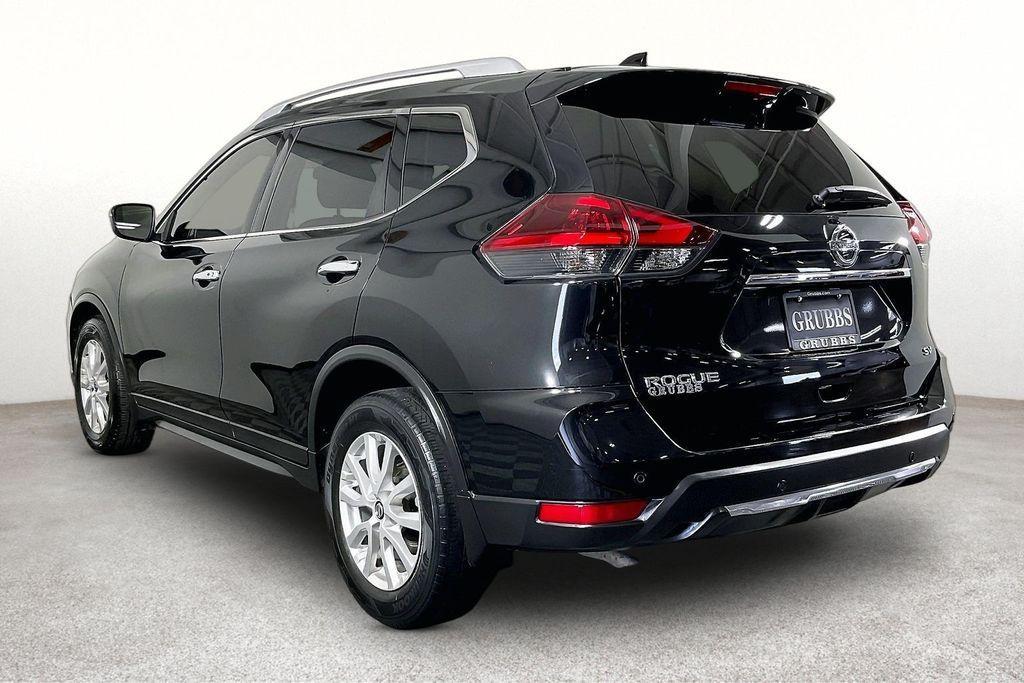 used 2020 Nissan Rogue car, priced at $18,741
