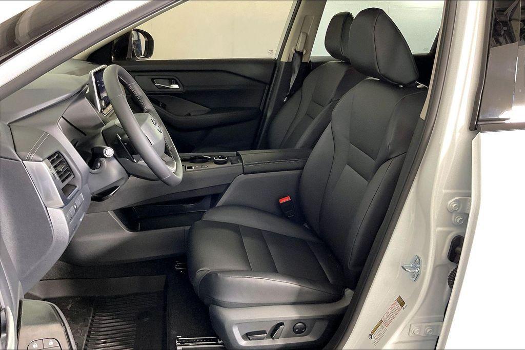 new 2026 Nissan Rogue car, priced at $33,396