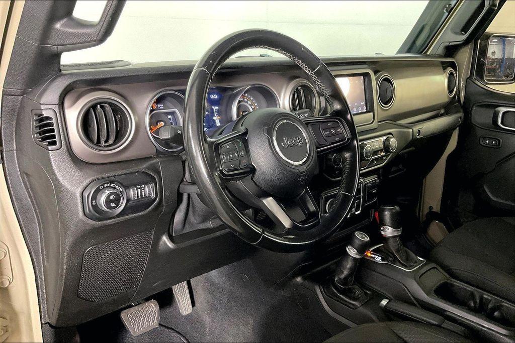 used 2020 Jeep Gladiator car, priced at $27,896