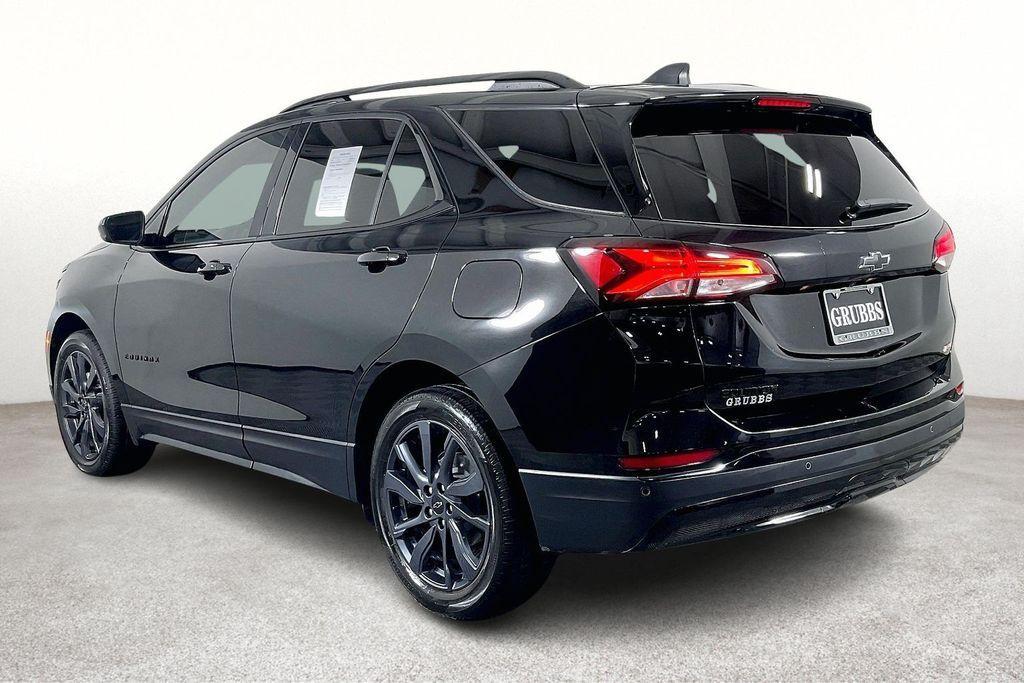 used 2024 Chevrolet Equinox car, priced at $24,996