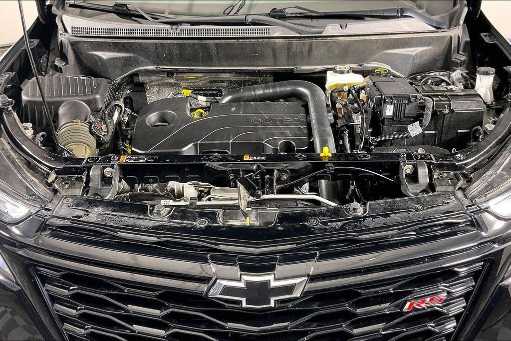 used 2024 Chevrolet Equinox car, priced at $24,996