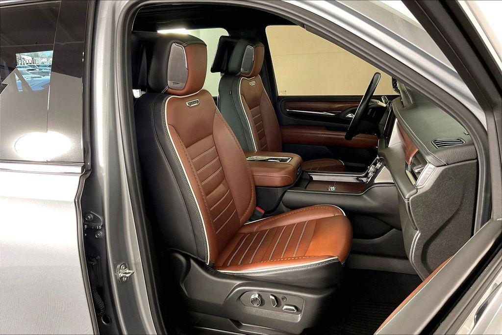 used 2024 GMC Yukon XL car, priced at $76,377