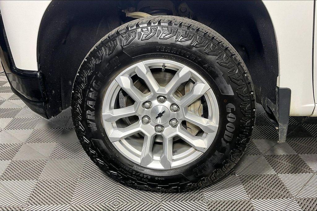 used 2019 Chevrolet Silverado 1500 car, priced at $17,894