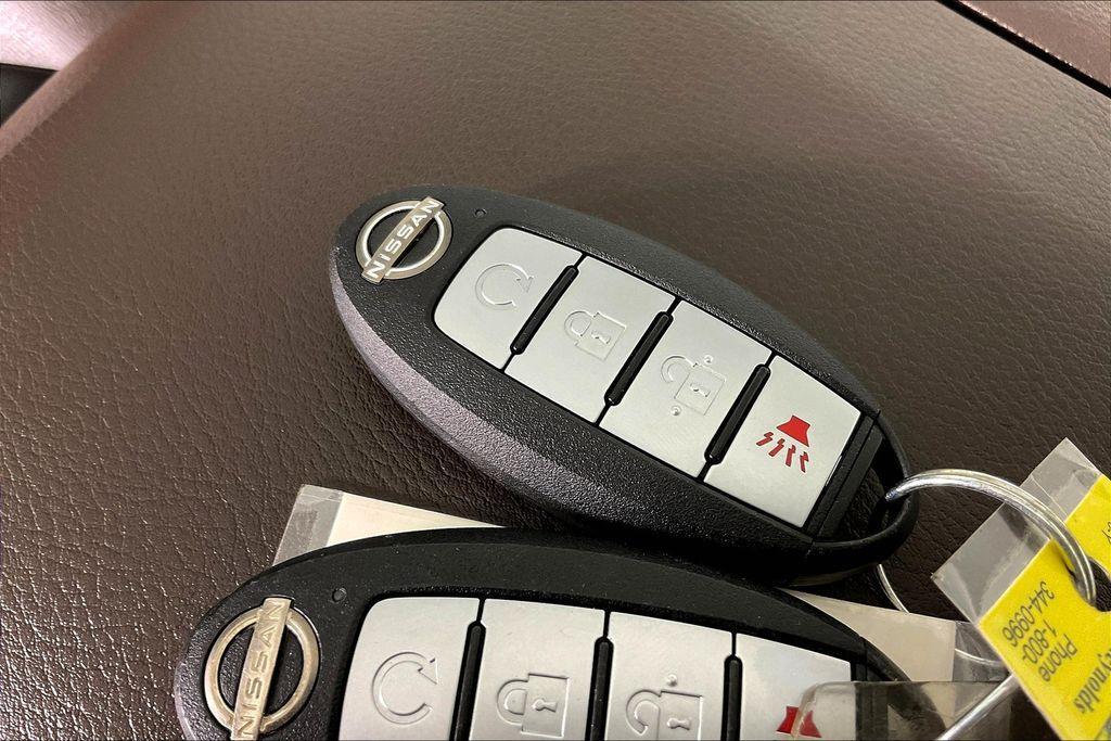 used 2022 Nissan Rogue car, priced at $18,977