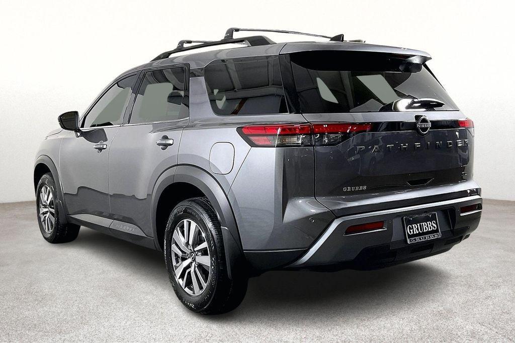 new 2026 Nissan Pathfinder car, priced at $41,427