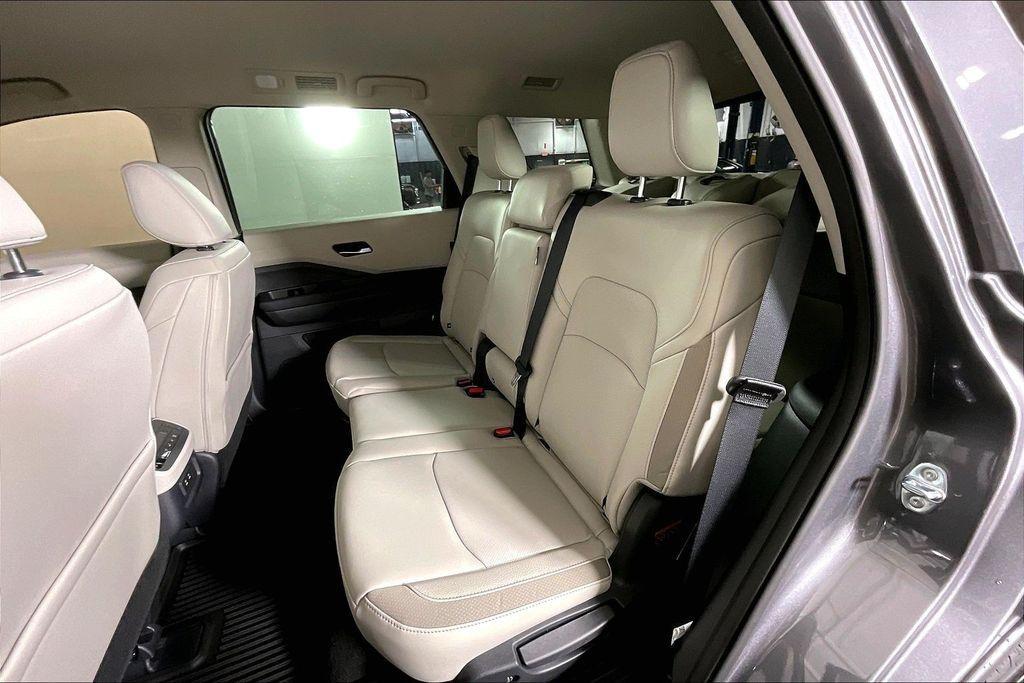 new 2026 Nissan Pathfinder car, priced at $41,427