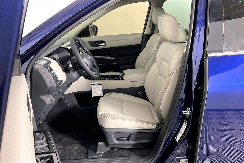 new 2026 Nissan Pathfinder car, priced at $43,090