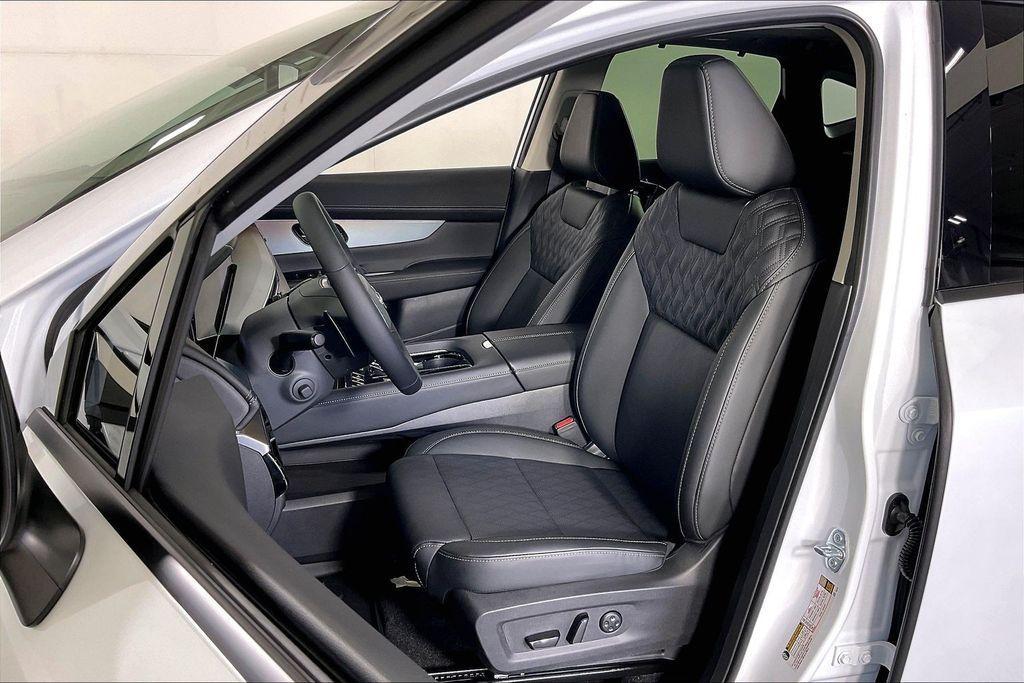 new 2026 Nissan Murano car, priced at $46,352