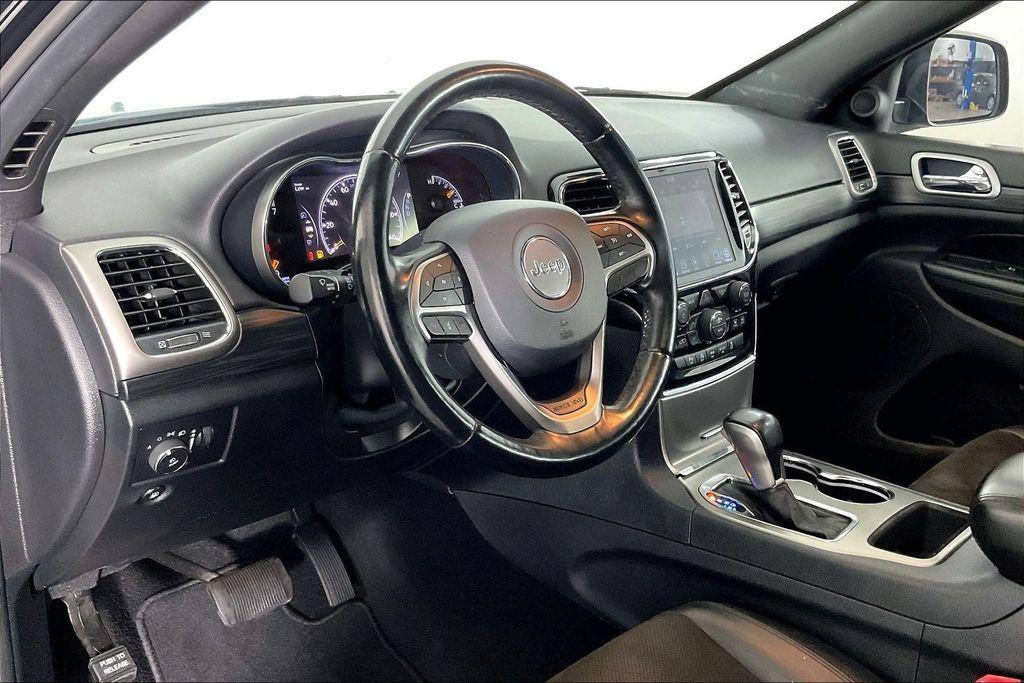 used 2020 Jeep Grand Cherokee car, priced at $20,776