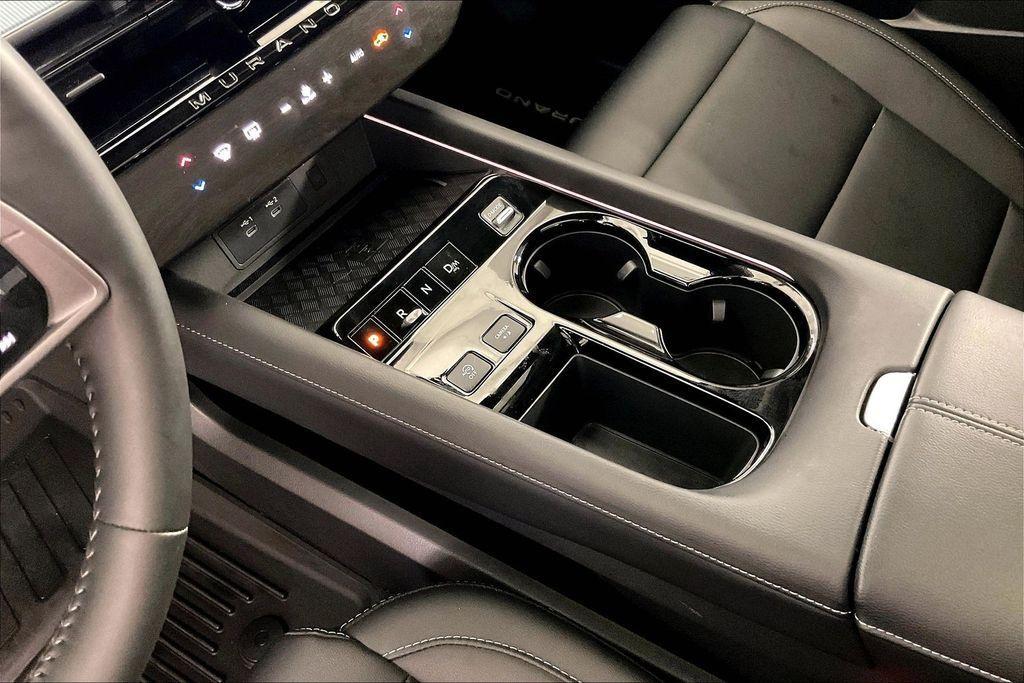 used 2025 Nissan Murano car, priced at $35,876