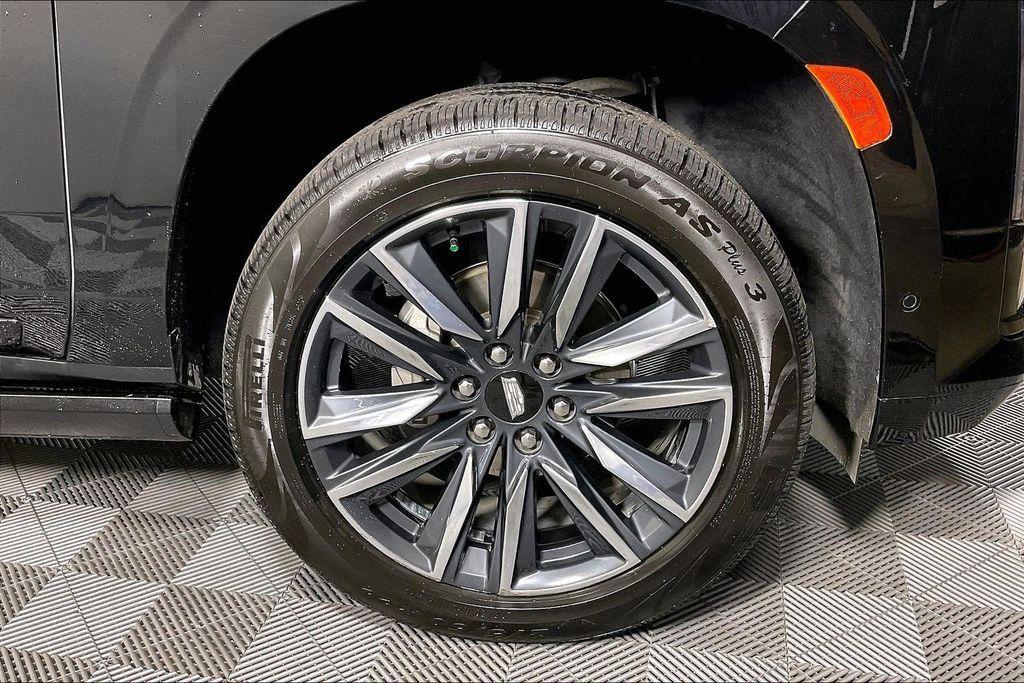 used 2024 Cadillac Escalade ESV car, priced at $79,927