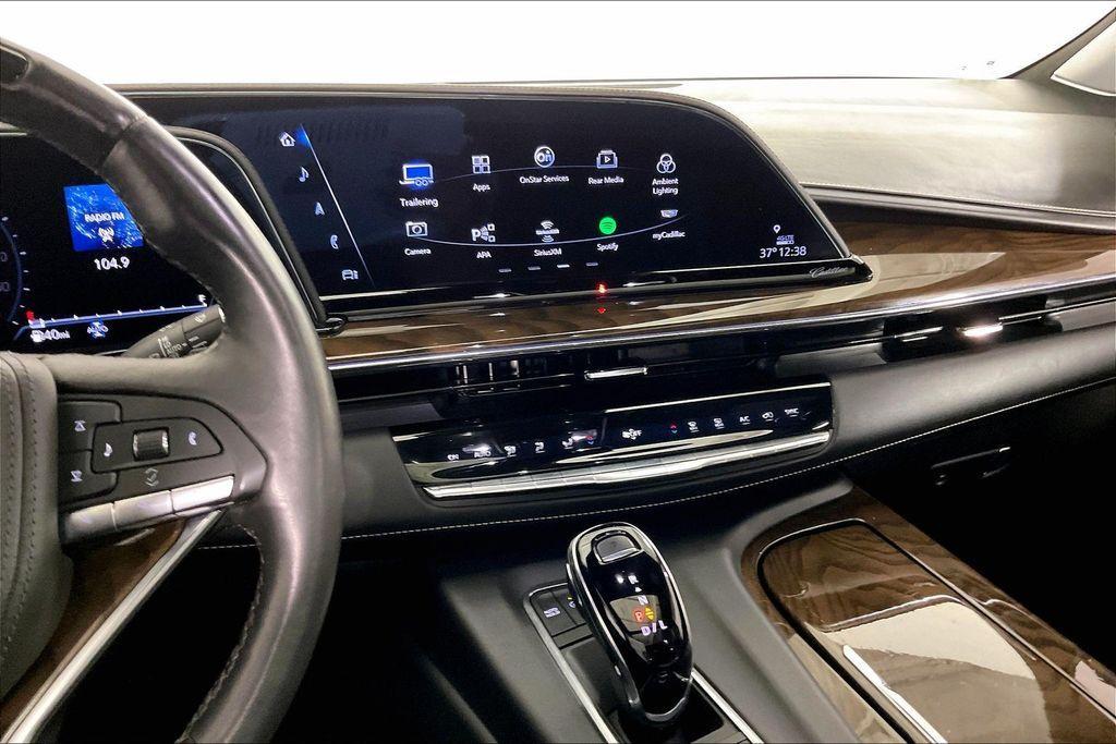 used 2024 Cadillac Escalade ESV car, priced at $79,927