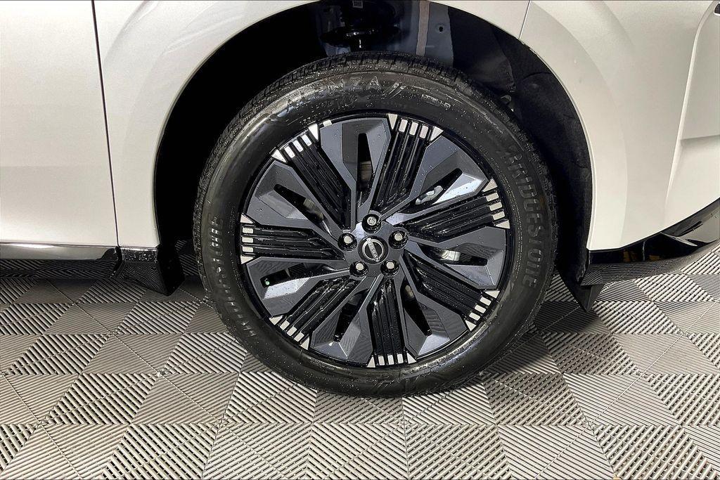 new 2025 Nissan Murano car, priced at $43,859