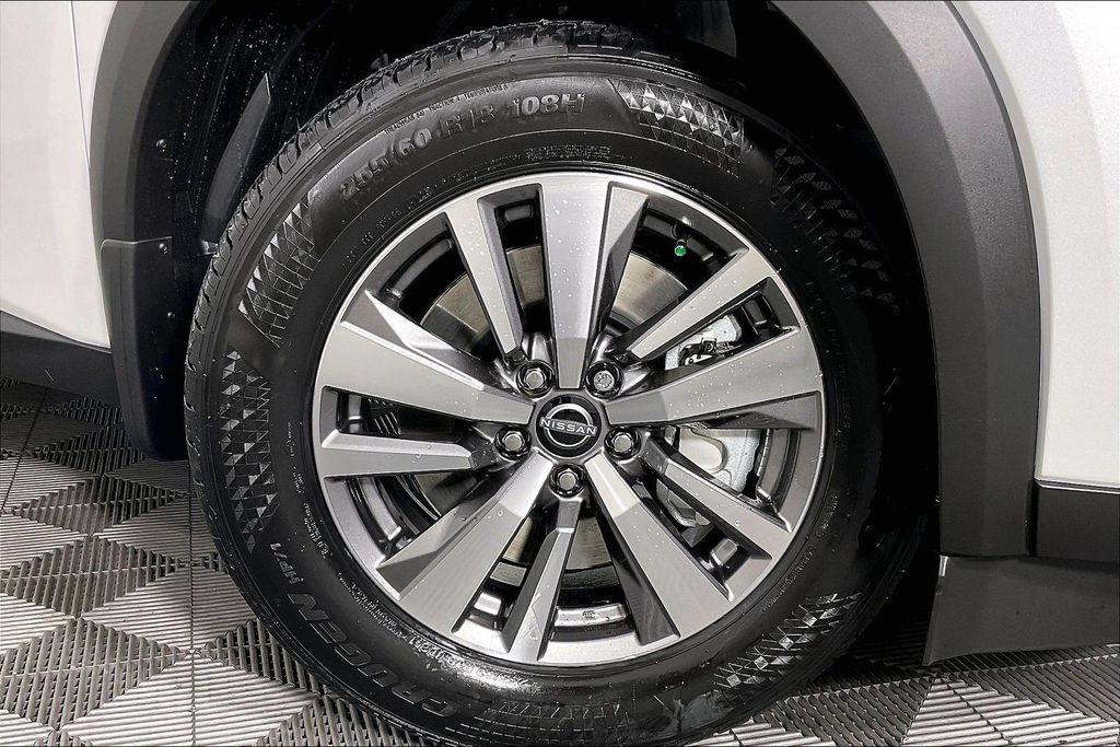 new 2026 Nissan Pathfinder car, priced at $41,835