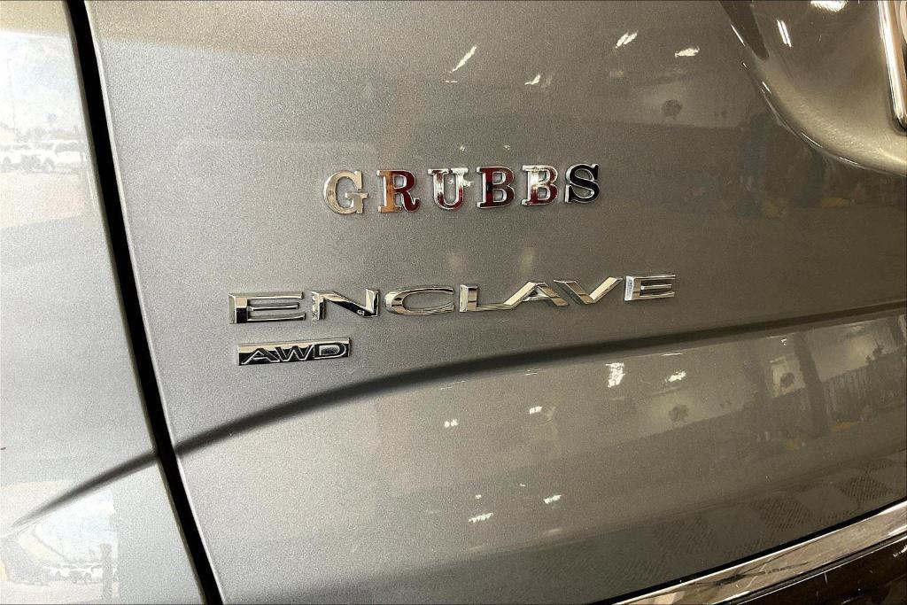 2024 Moonstone Gray Metallic Buick Enclave
