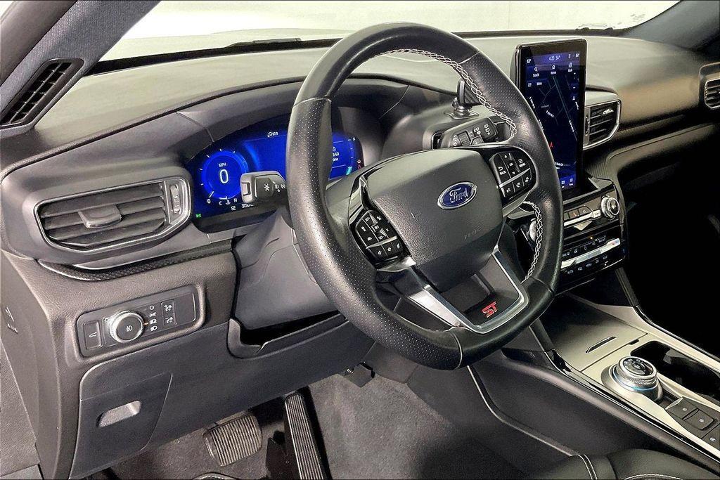 used 2022 Ford Explorer car, priced at $39,176