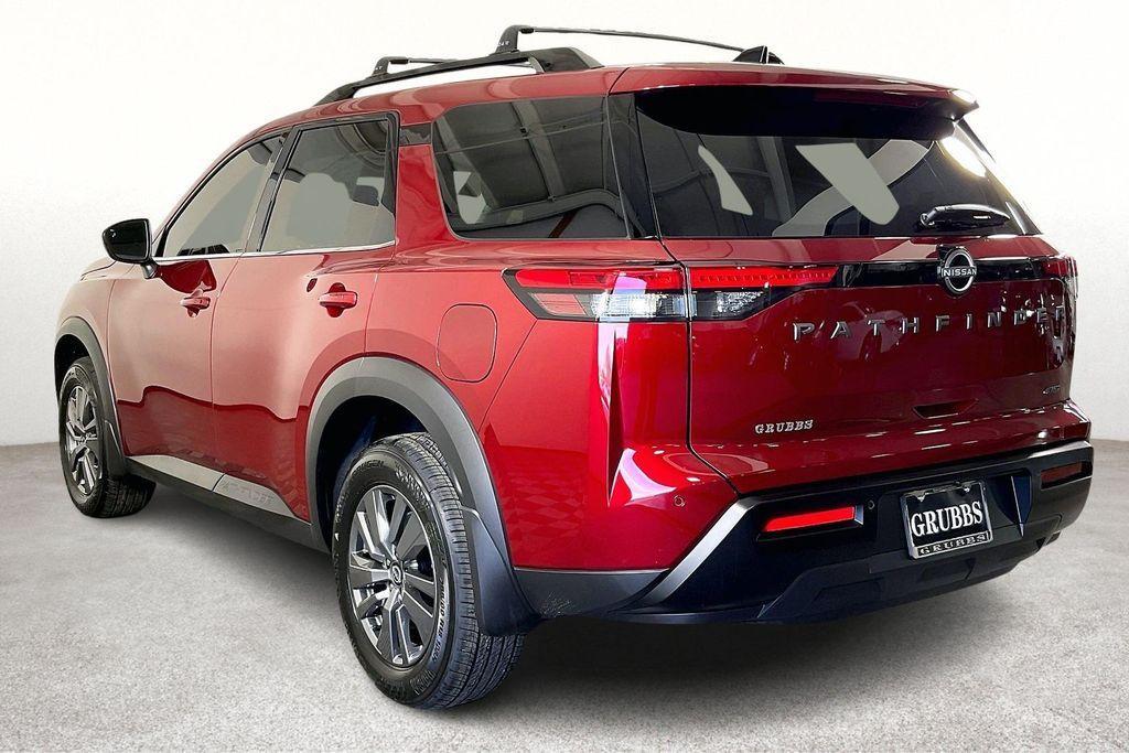 new 2026 Nissan Pathfinder car, priced at $39,163