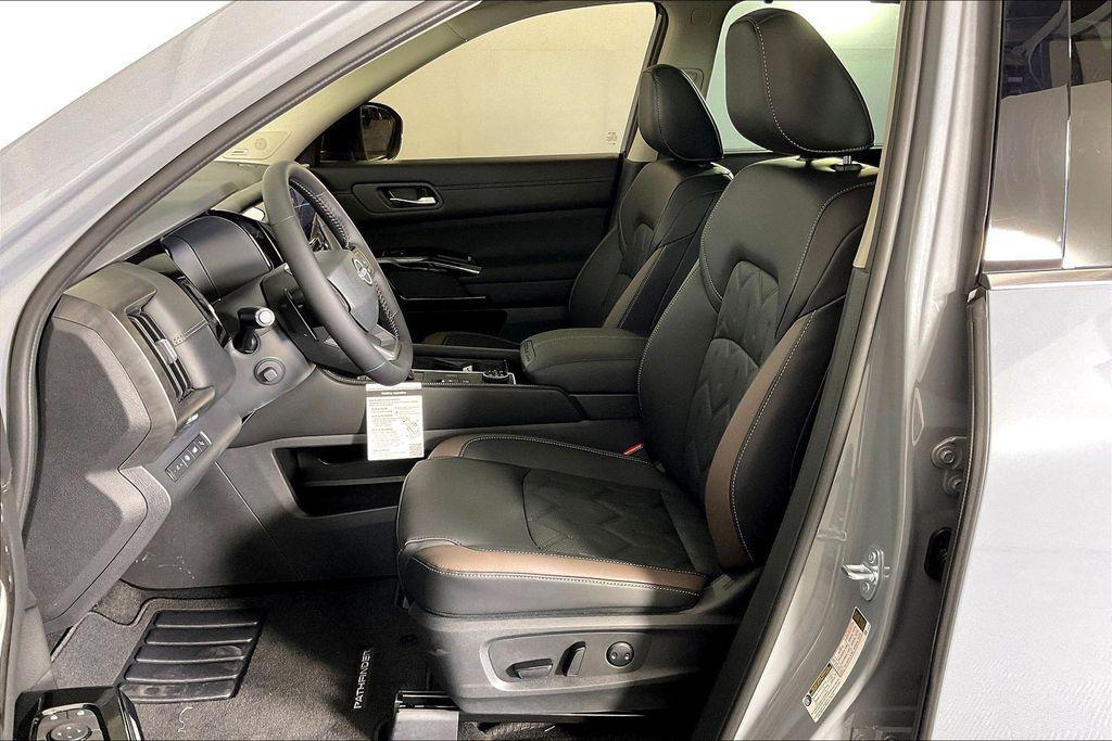 new 2026 Nissan Pathfinder car, priced at $50,640