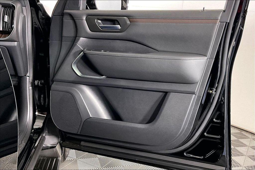 new 2026 Nissan Armada car, priced at $72,602