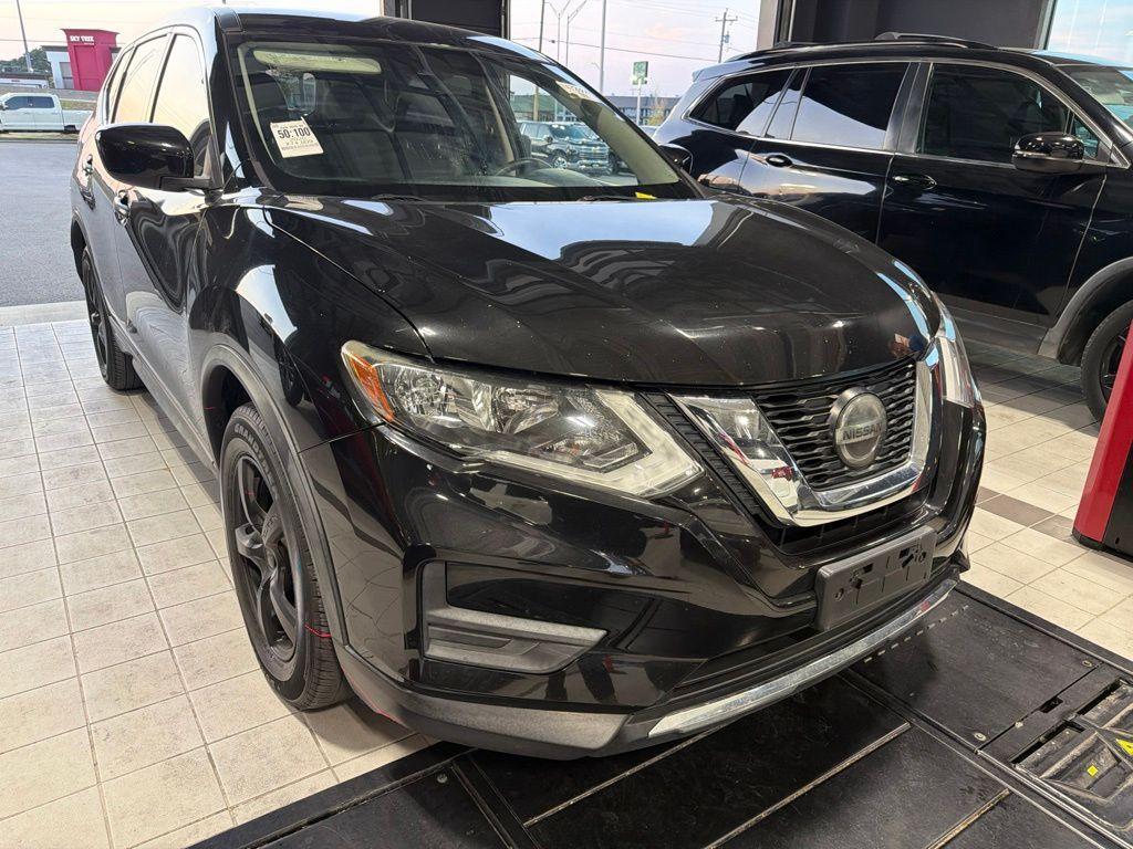 used 2020 Nissan Rogue car, priced at $15,895