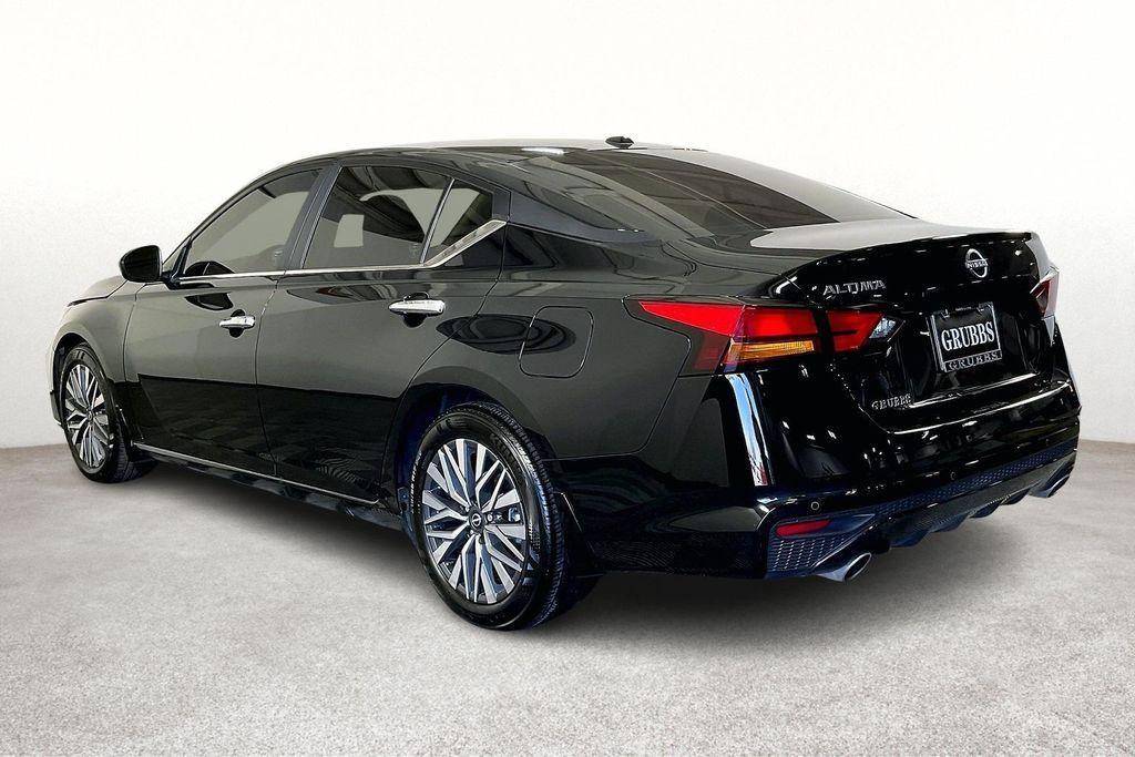 used 2025 Nissan Altima car, priced at $23,476