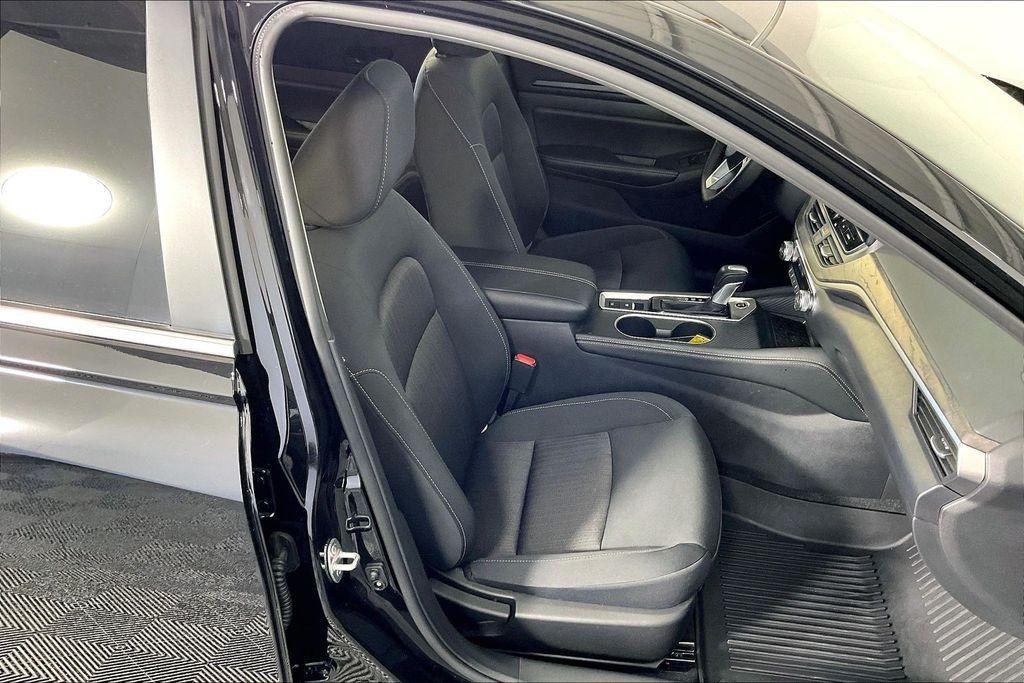 used 2025 Nissan Altima car, priced at $23,476